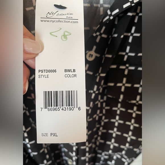 NWT Office Attire- Black and White Patterned Dress in size PXL - Picture 10 of 10